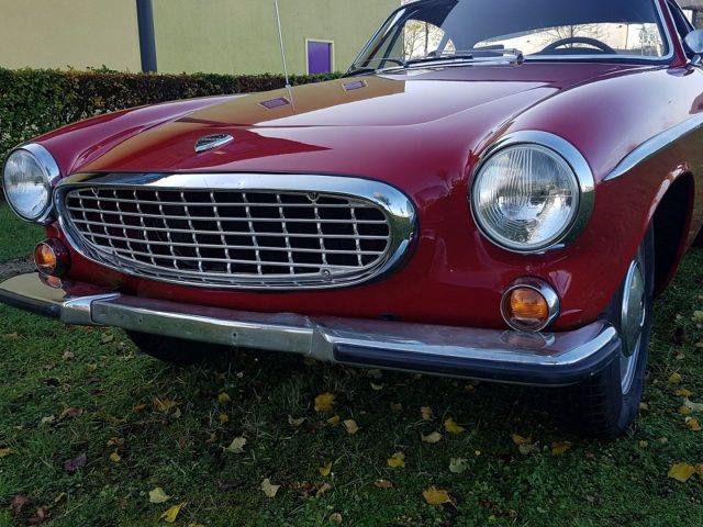 Heideveld Classics - Volvo P1800 S 1964